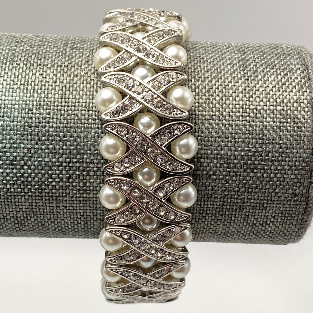 Vintage Stretch Bracelet Silver Tone Faux Pearl Rhinestones Criss Cross Style